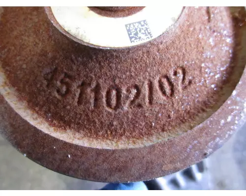 CUMMINS ISB-CR-6.7 (REAR GEAR) WATER PUMP