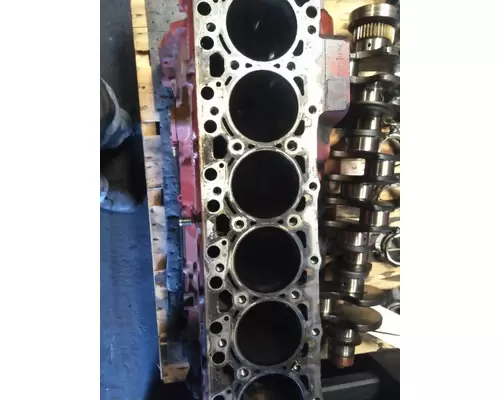 CUMMINS ISB-CR-6.7 CYLINDER BLOCK