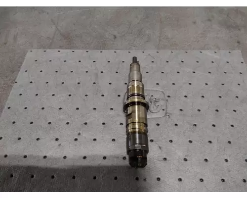 CUMMINS ISB-CR-6.7 FUEL INJECTOR