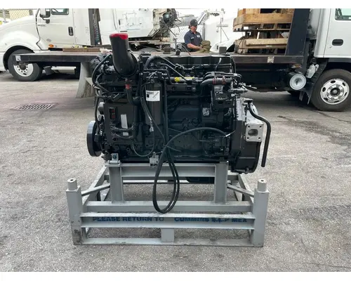 CUMMINS ISB5.9 Engine Assembly