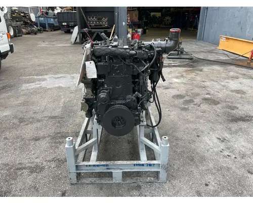 CUMMINS ISB5.9 Engine Assembly