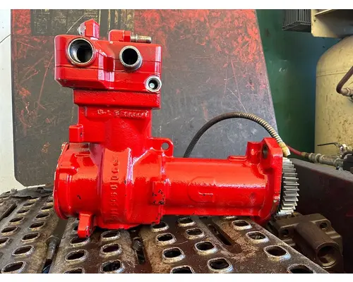CUMMINS ISB6.7 Air Compressor