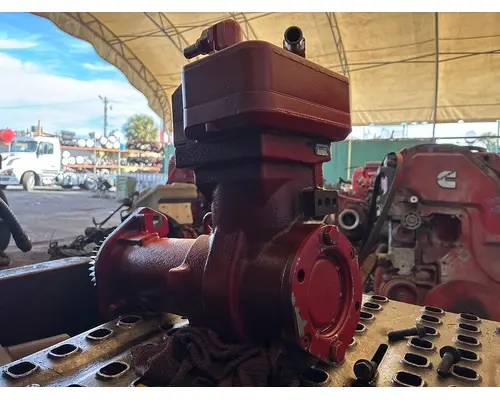 CUMMINS ISB6.7 Air Compressor