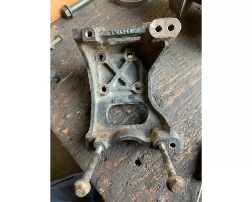 CUMMINS ISB6.7 Bracket, Misc.