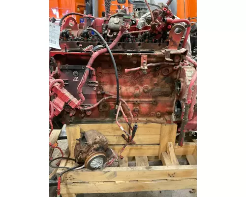 CUMMINS ISB6.7 Cylinder Block