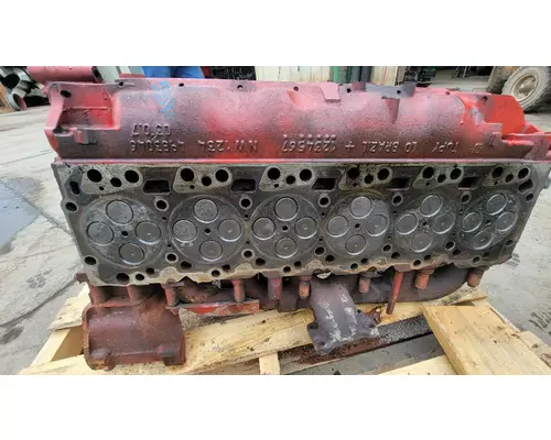 CUMMINS ISB6.7 Cylinder Head