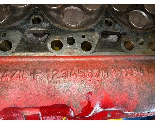 CUMMINS ISB6.7 Cylinder Head