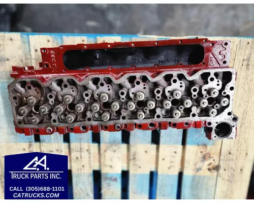 CUMMINS ISB6.7 Cylinder Head