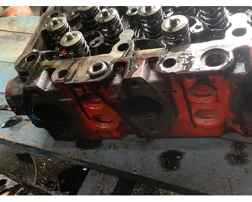 CUMMINS ISB6.7 Cylinder Head