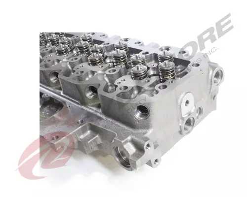 CUMMINS ISB6.7 Cylinder Head