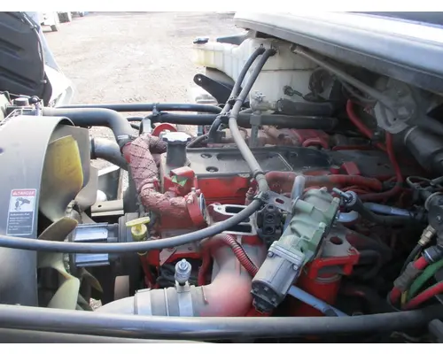 CUMMINS ISB6.7 Cylinder Head