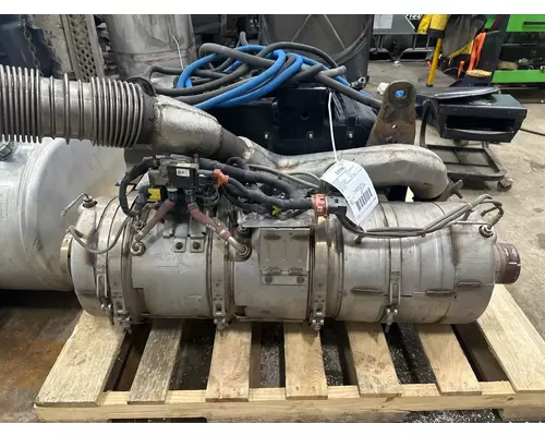 CUMMINS ISB6.7 DPF (Diesel Particulate Filter)