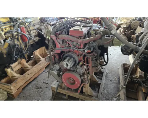 CUMMINS ISB6.7 Engine Assembly