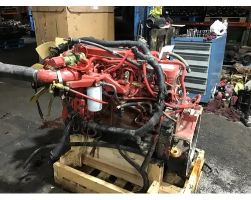 CUMMINS ISB6.7 Engine Assembly