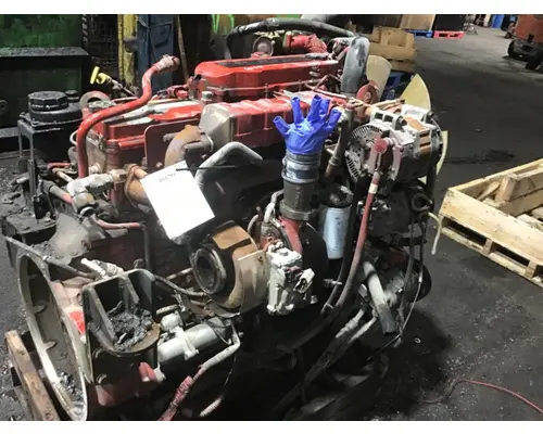 CUMMINS ISB6.7 Engine Assembly