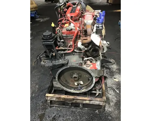 CUMMINS ISB6.7 Engine Assembly