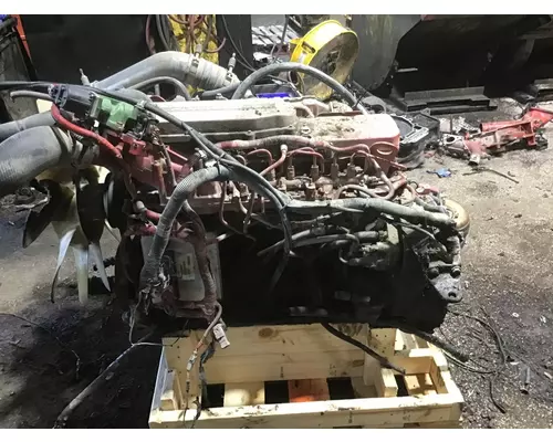 CUMMINS ISB6.7 Engine Assembly