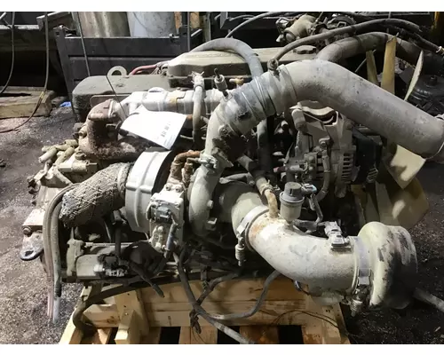 CUMMINS ISB6.7 Engine Assembly