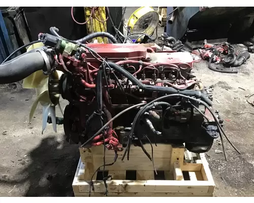 CUMMINS ISB6.7 Engine Assembly