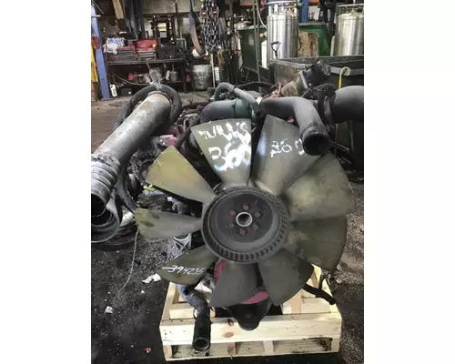 CUMMINS ISB6.7 Engine Assembly