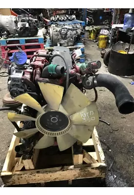 CUMMINS ISB6.7 Engine Assembly