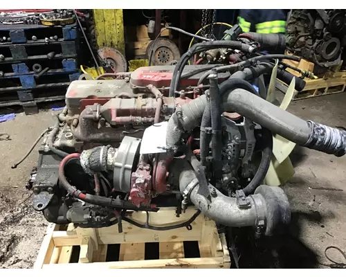 CUMMINS ISB6.7 Engine Assembly