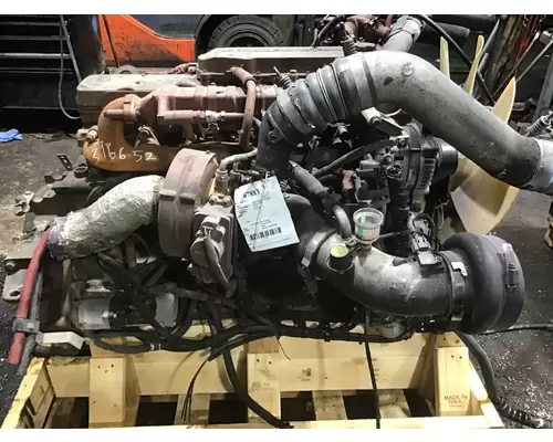 CUMMINS ISB6.7 Engine Assembly