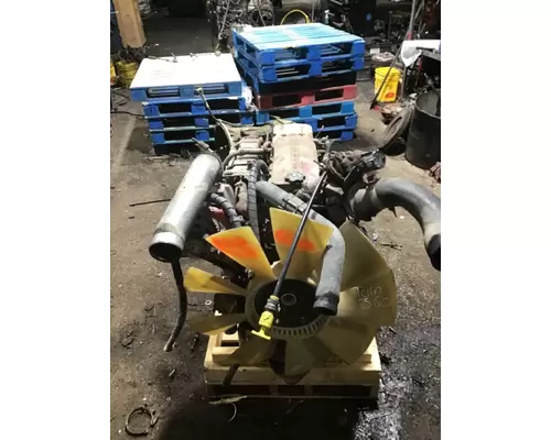 CUMMINS ISB6.7 Engine Assembly