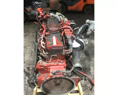 CUMMINS ISB6.7 Engine Assembly