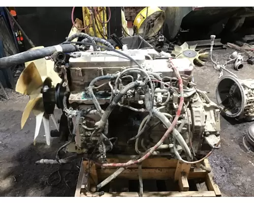 CUMMINS ISB6.7 Engine Assembly