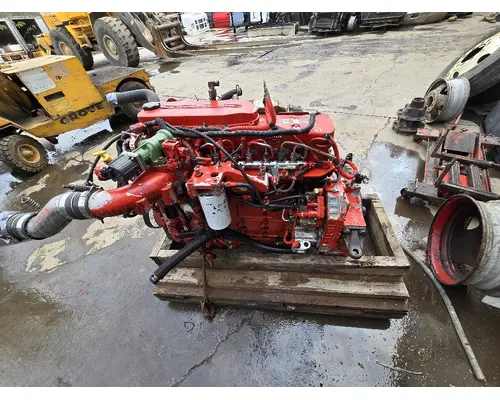 CUMMINS ISB6.7 Engine Assembly