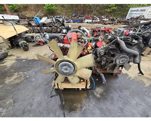 CUMMINS ISB6.7 Engine Assembly