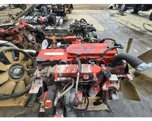 CUMMINS ISB6.7 Engine Assembly