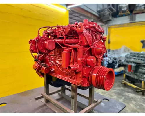 CUMMINS ISB6.7 Engine Assembly