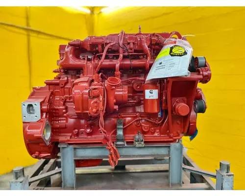 CUMMINS ISB6.7 Engine Assembly