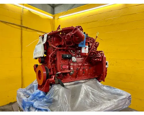 CUMMINS ISB6.7 Engine Assembly