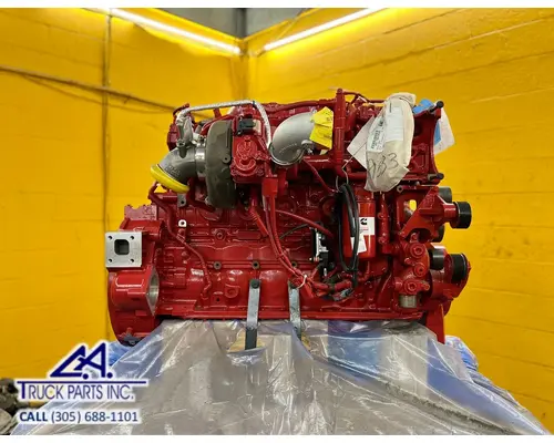 CUMMINS ISB6.7 Engine Assembly