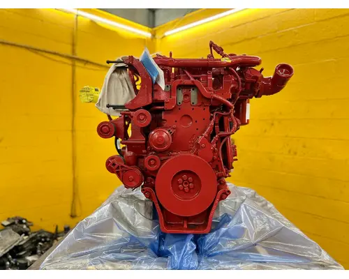 CUMMINS ISB6.7 Engine Assembly