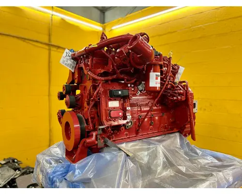 CUMMINS ISB6.7 Engine Assembly
