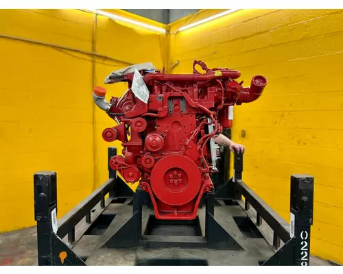 CUMMINS ISB6.7 Engine Assembly