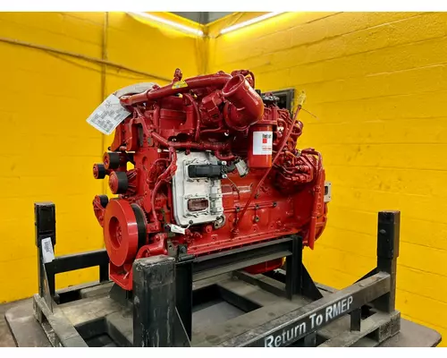 CUMMINS ISB6.7 Engine Assembly