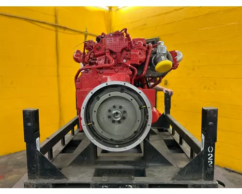 CUMMINS ISB6.7 Engine Assembly