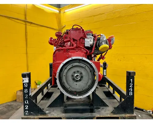 CUMMINS ISB6.7 Engine Assembly