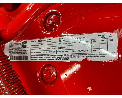 CUMMINS ISB6.7 Engine Assembly