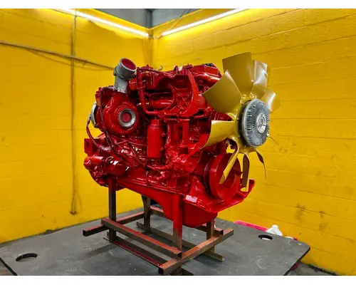 CUMMINS ISB6.7 Engine Assembly