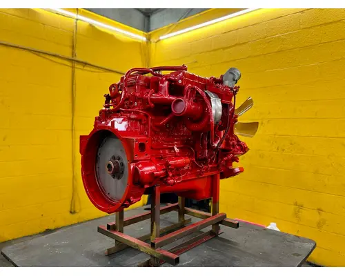 CUMMINS ISB6.7 Engine Assembly