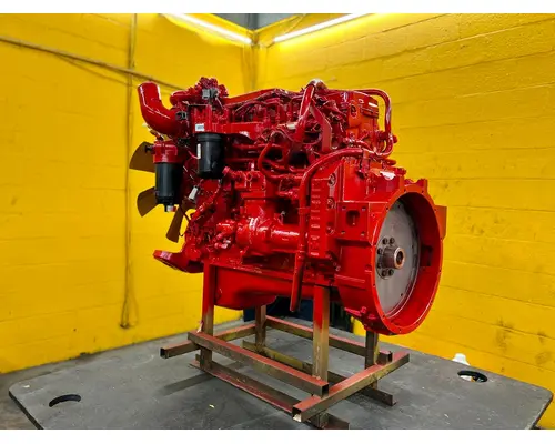 CUMMINS ISB6.7 Engine Assembly