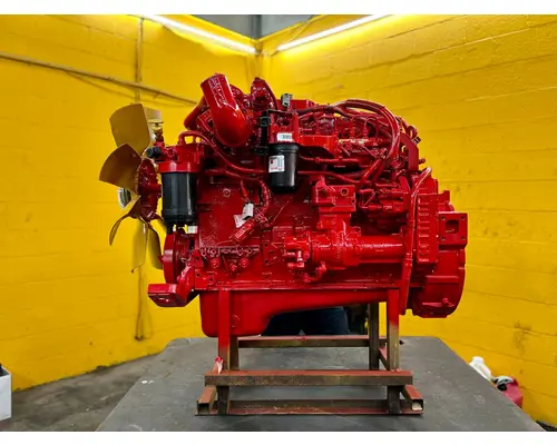 CUMMINS ISB6.7 Engine Assembly