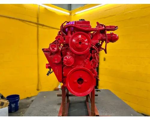 CUMMINS ISB6.7 Engine Assembly