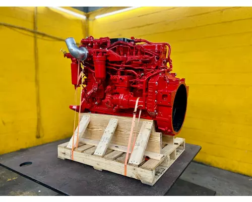 CUMMINS ISB6.7 Engine Assembly
